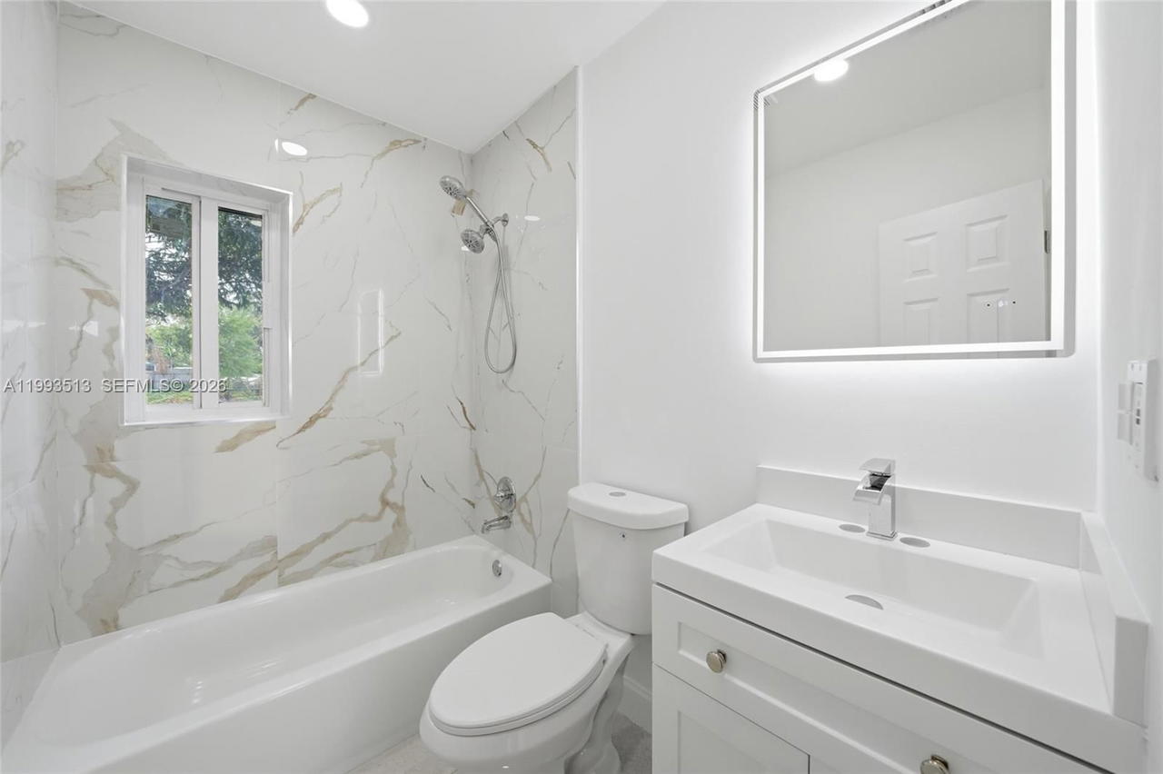 Real estate property located at 2410 155th Ter, Miami-dade, Bunche Park, Miami Gardens, FL