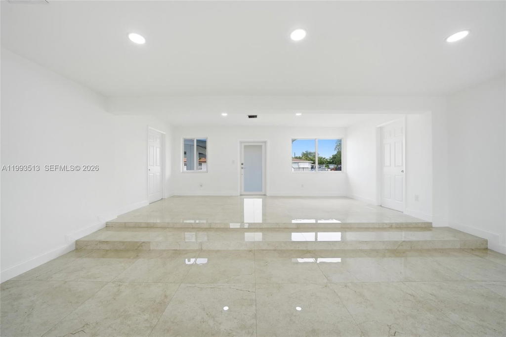 Real estate property located at 2410 155th Ter, Miami-dade, Bunche Park, Miami Gardens, FL