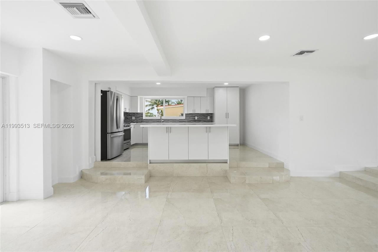 Real estate property located at 2410 155th Ter, Miami-dade, Bunche Park, Miami Gardens, FL