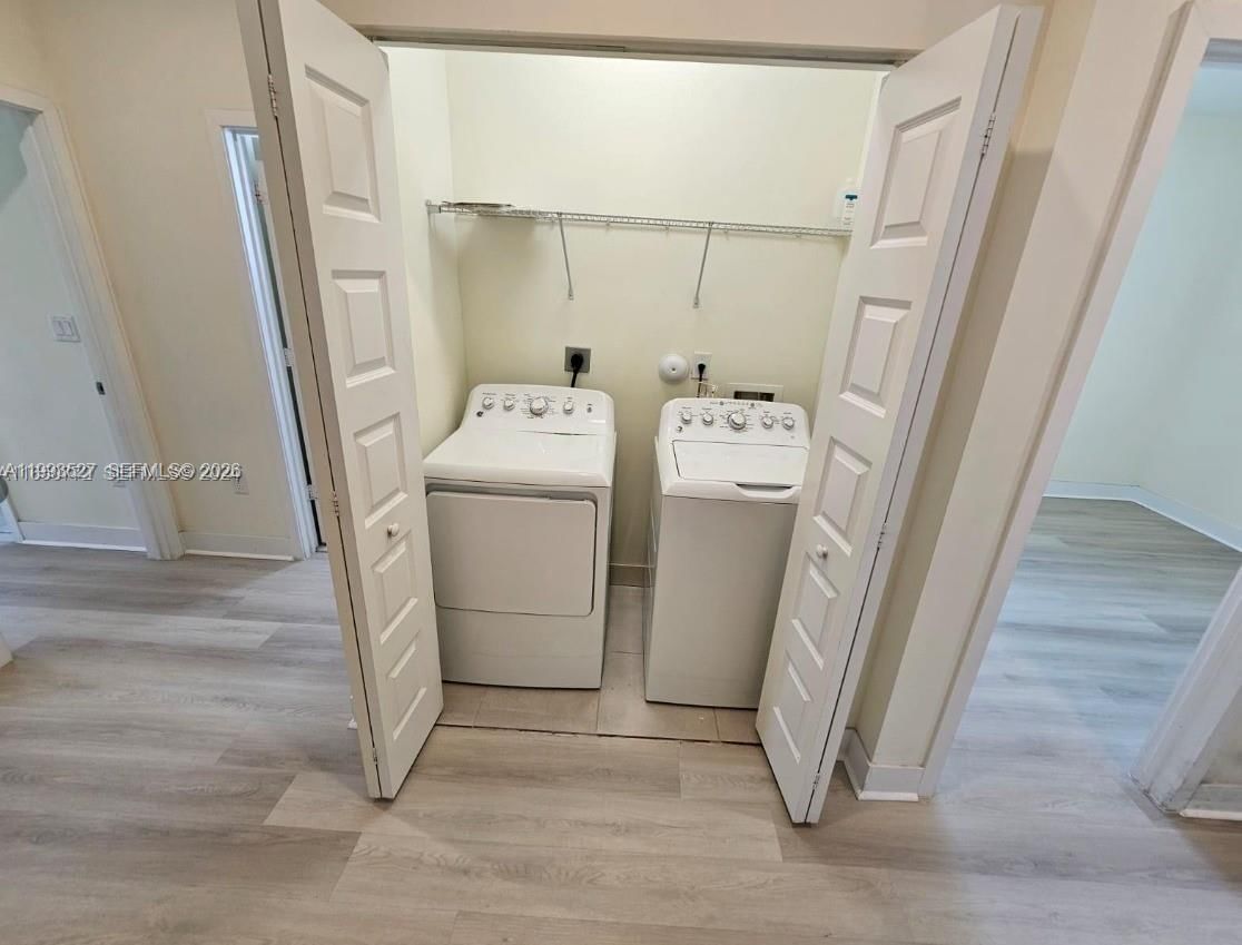 Real estate property located at 15819 91st Ct, Miami-dade, Dunnwoody Lake, Miami Lakes, FL