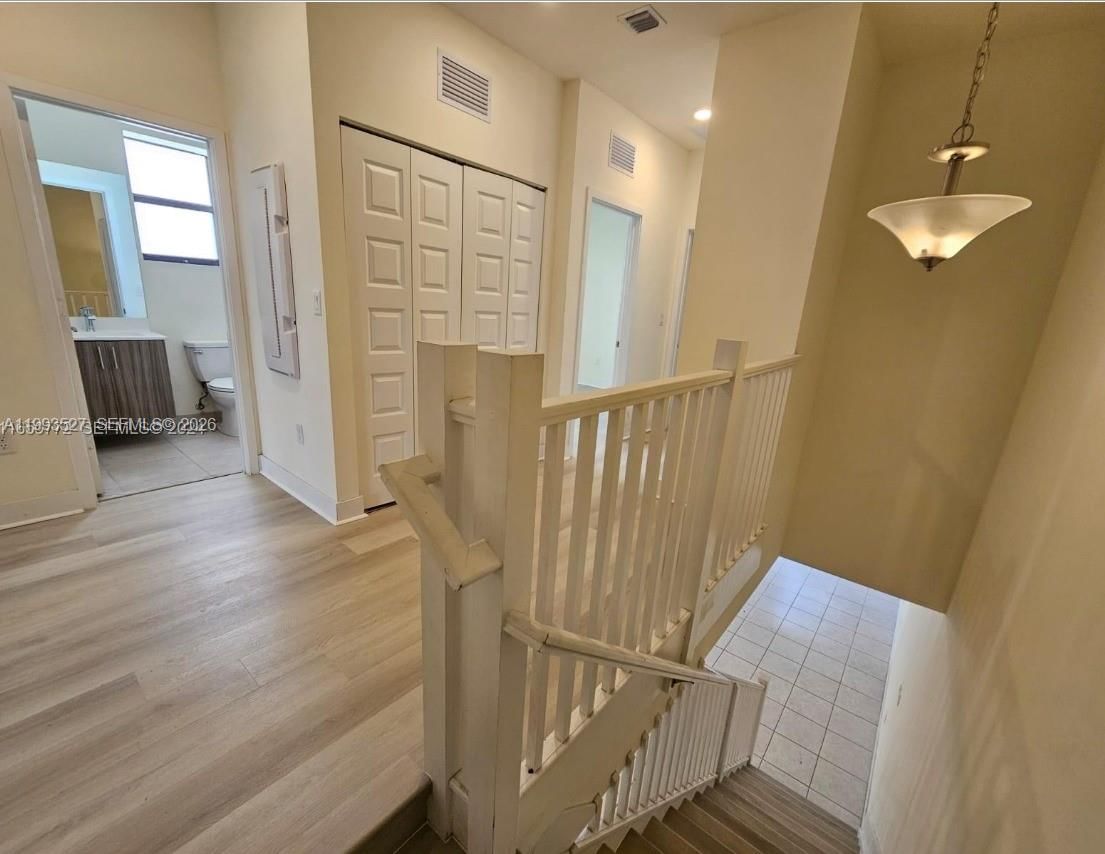 Real estate property located at 15819 91st Ct, Miami-dade, Dunnwoody Lake, Miami Lakes, FL