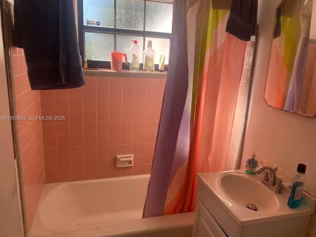 Real estate property located at 712 57th St, Palm Beach, North Palm Bch 4, West Palm Beach, FL