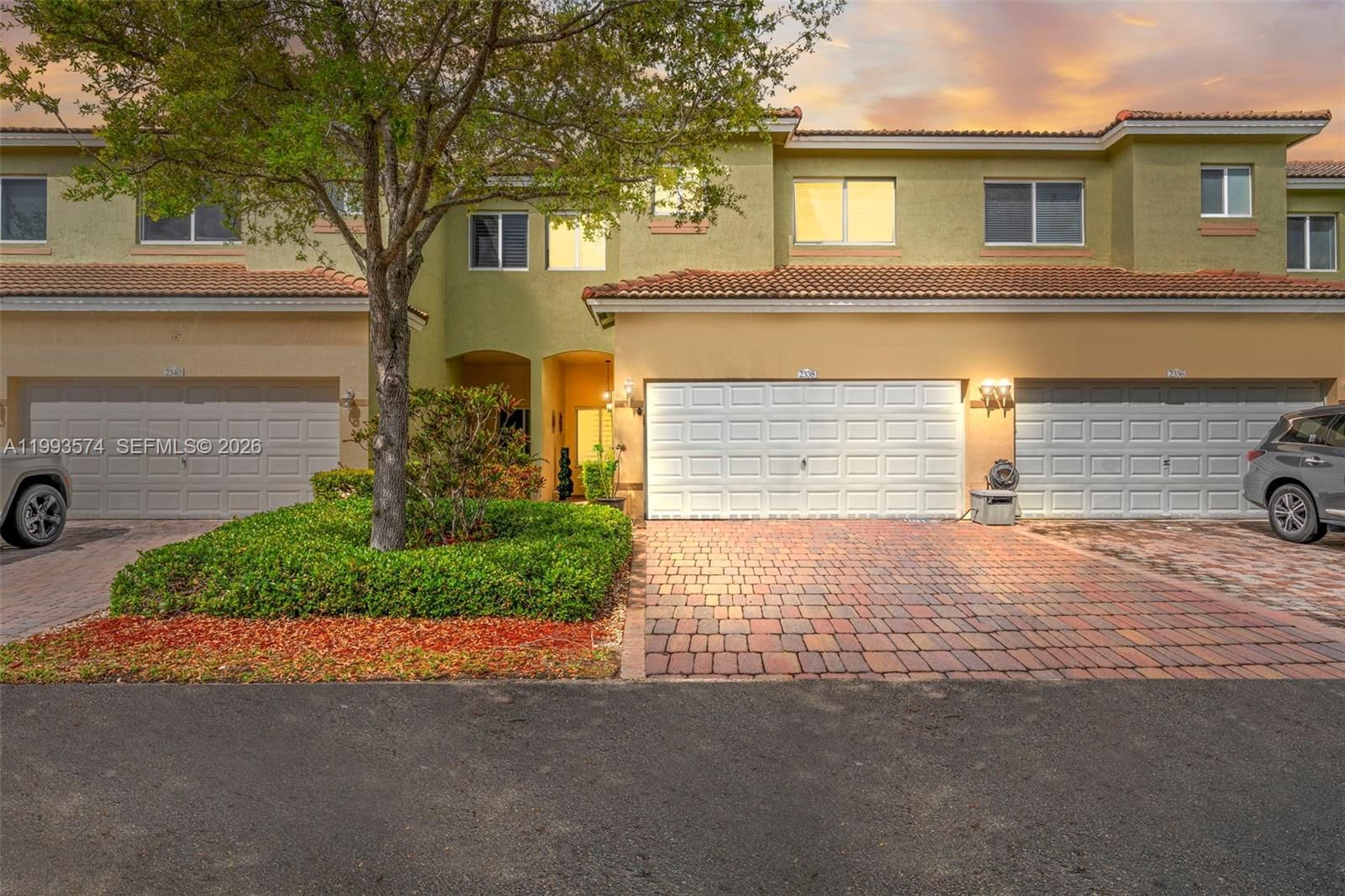 Real estate property located at 2338 16th Ter, Miami-dade, Cali Greens, Homestead, FL