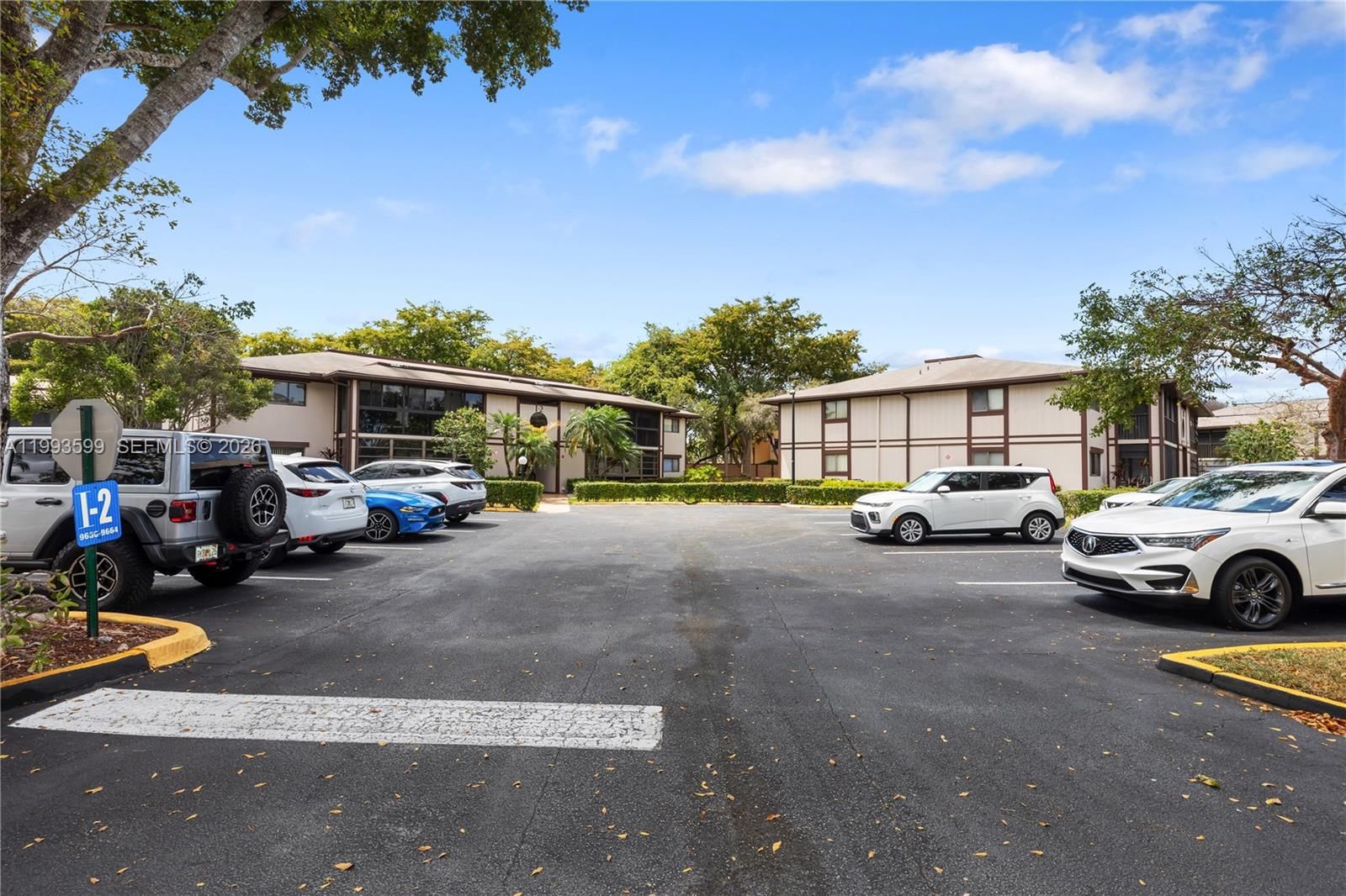 Real estate property located at 9660 Belfort Cir #207, Broward, Belfort Condominium I, Tamarac, FL