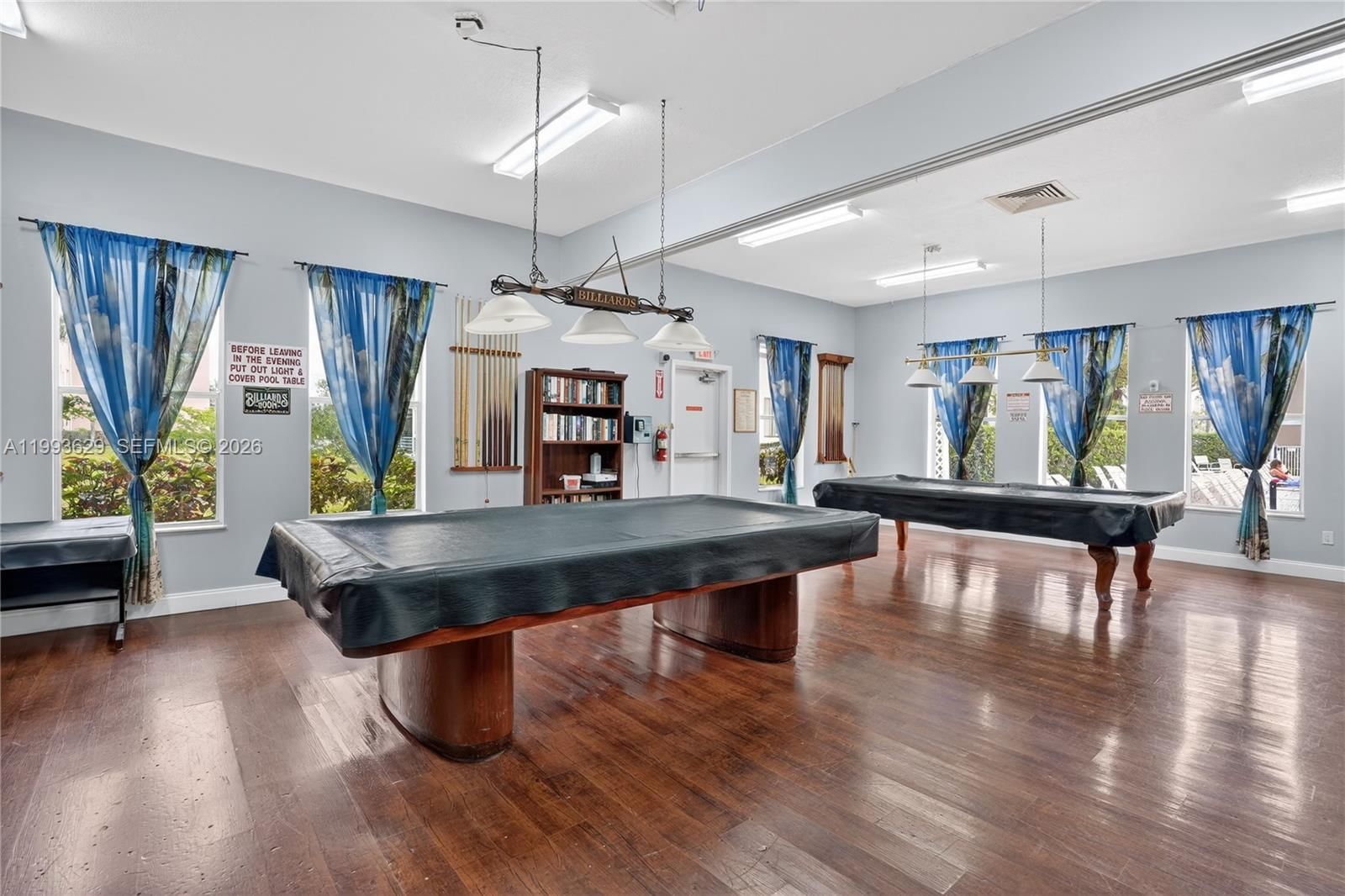 Real estate property located at 2821 Somerset Dr #302, Broward, Somerset No 1 Condo, Lauderdale Lakes, FL