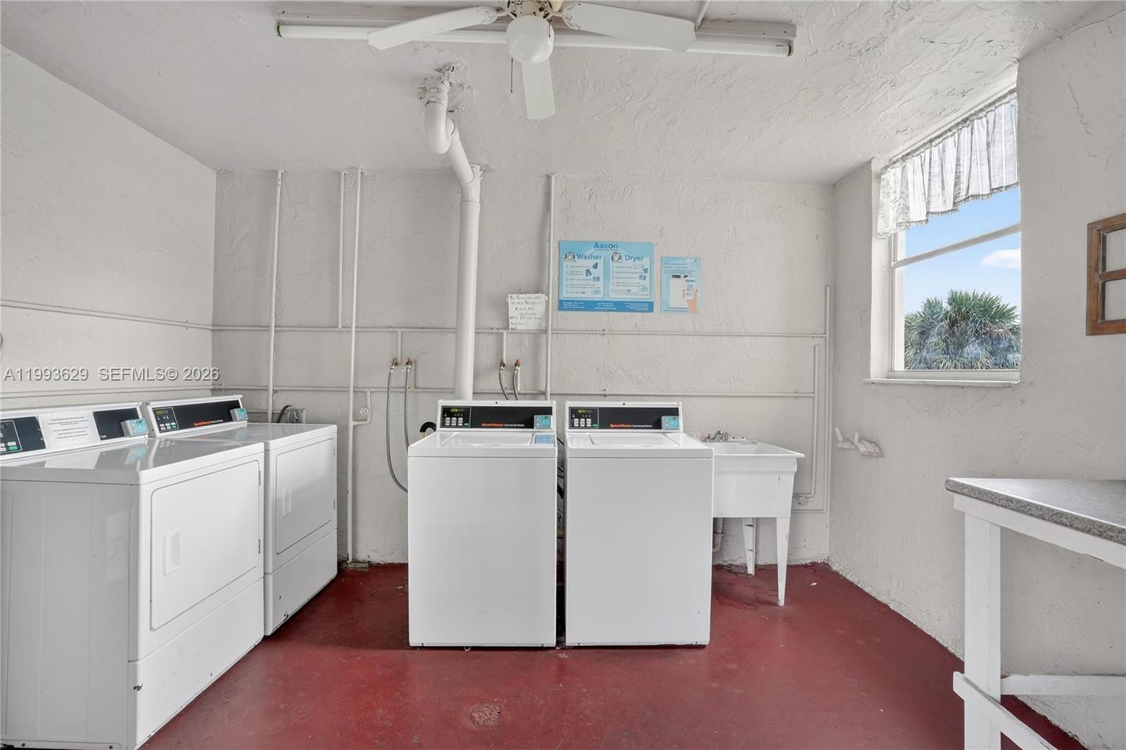 Real estate property located at 2821 Somerset Dr #302, Broward, Somerset No 1 Condo, Lauderdale Lakes, FL