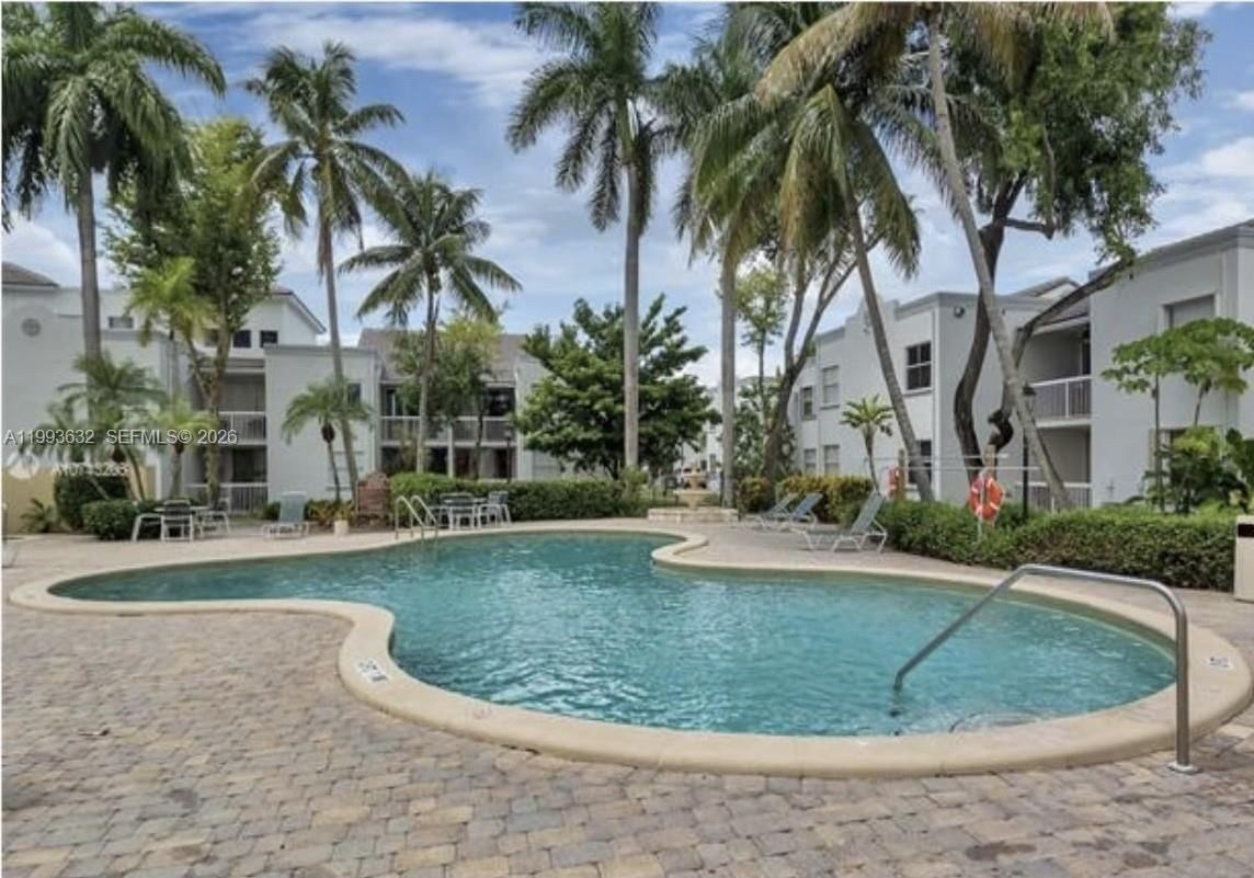 Real estate property located at 9763 46th Ter #116, Miami-dade, The Greens At Doral Condo, Doral, FL