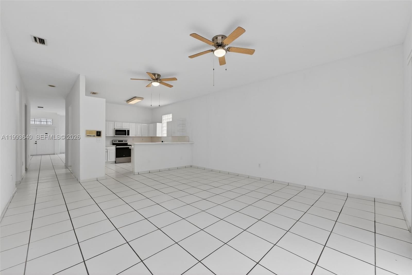 Real estate property located at 8852 147th Ln, Miami-dade, Genesis Estates, Miami Lakes, FL