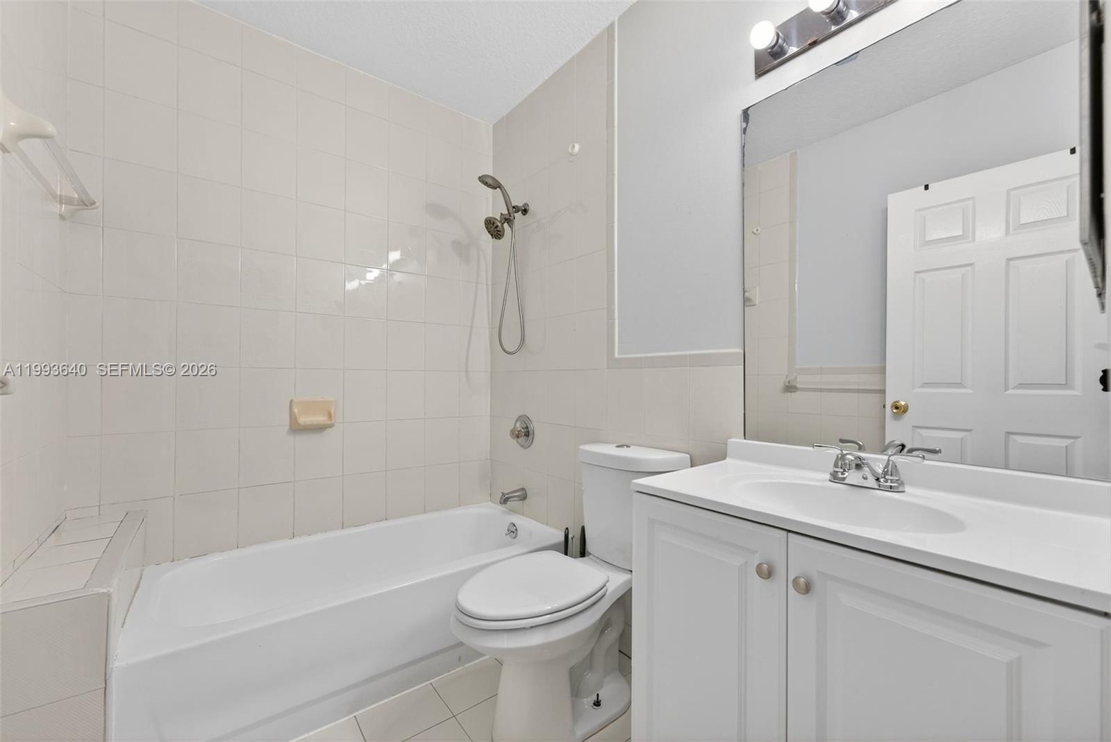 Real estate property located at 8852 147th Ln, Miami-dade, Genesis Estates, Miami Lakes, FL