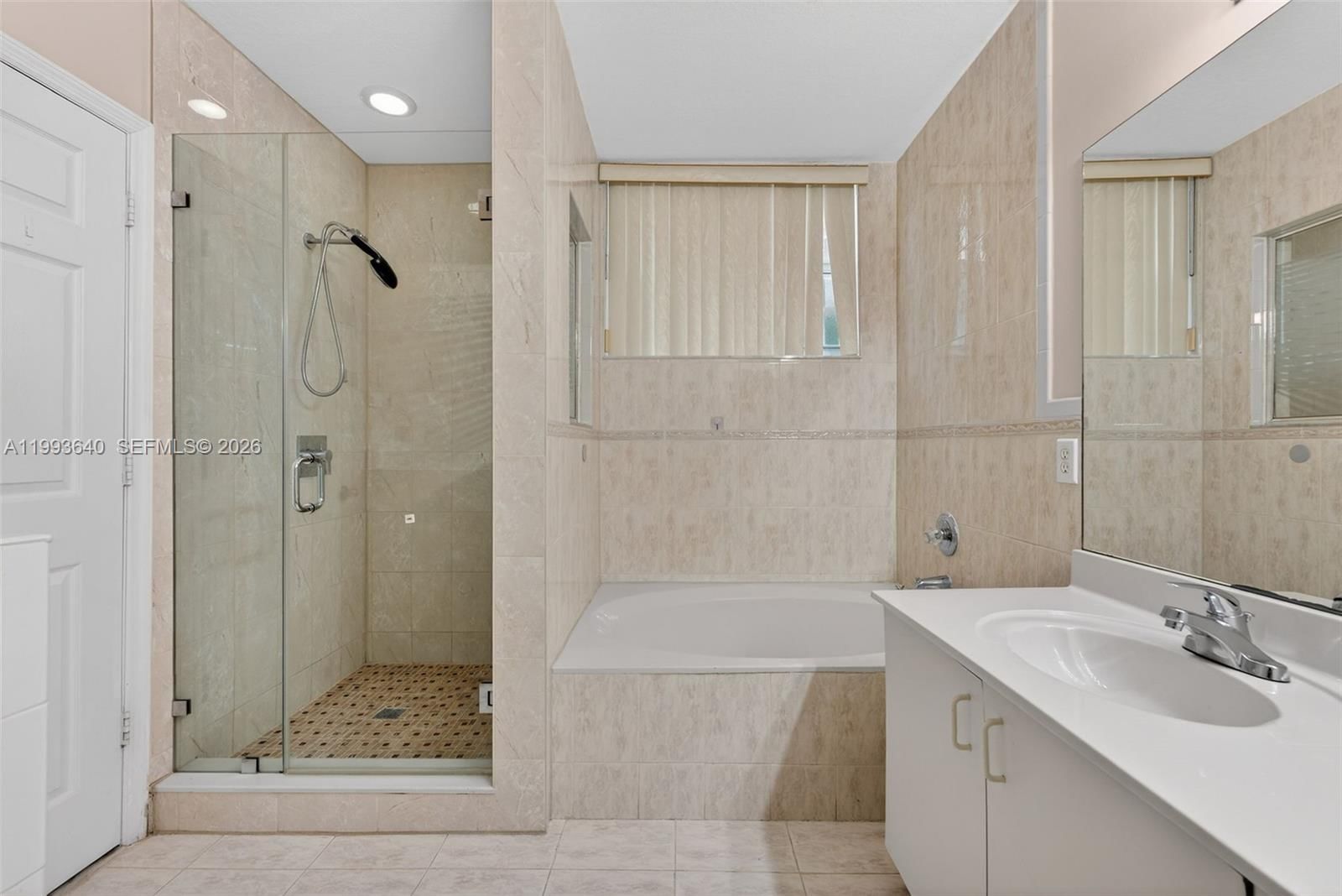 Real estate property located at 8852 147th Ln, Miami-dade, Genesis Estates, Miami Lakes, FL