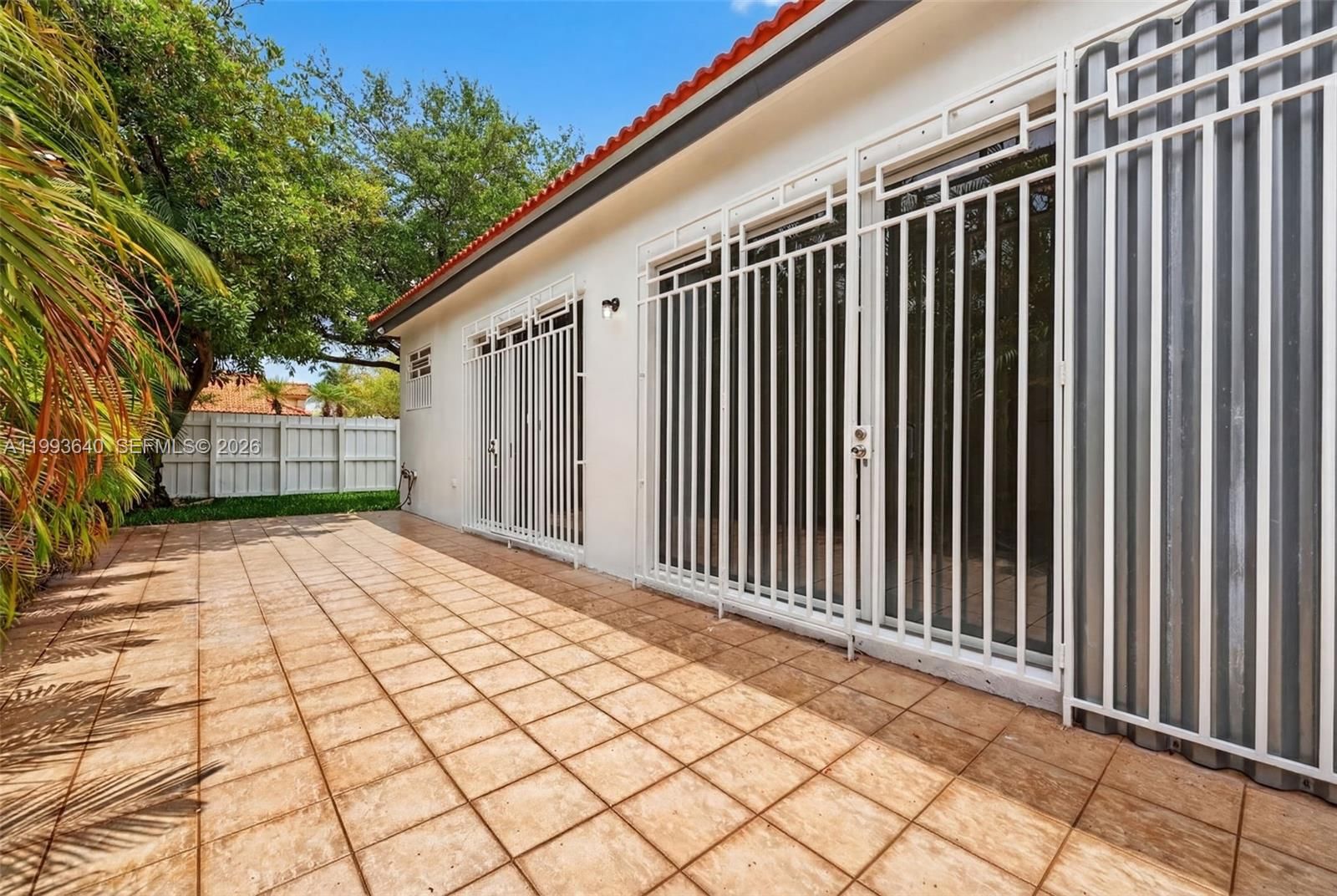 Real estate property located at 8852 147th Ln, Miami-dade, Genesis Estates, Miami Lakes, FL