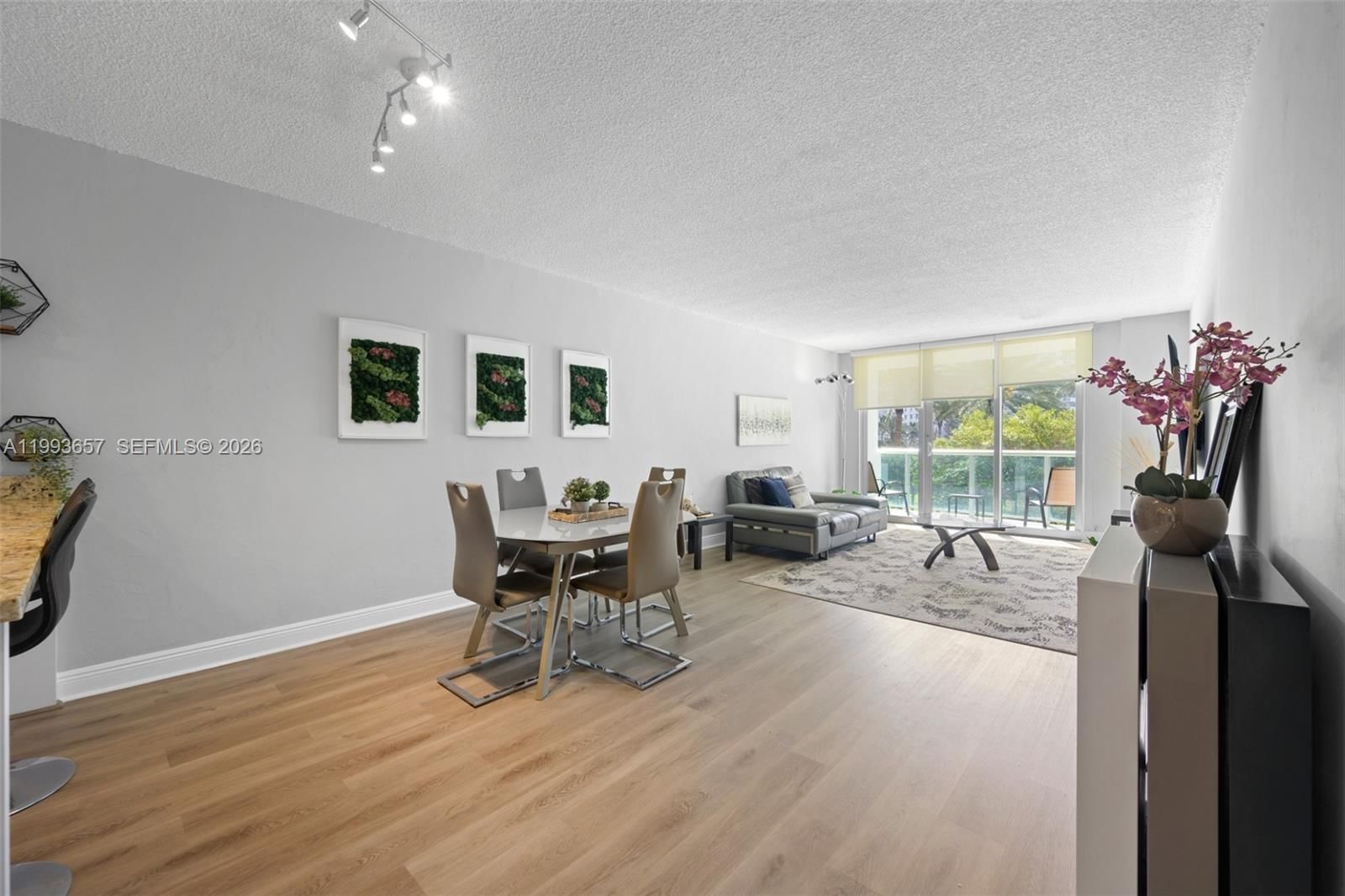 Real estate property located at 19370 Collins Ave #225, Miami-dade, Ocean Reserve Condo, Sunny Isles Beach, FL