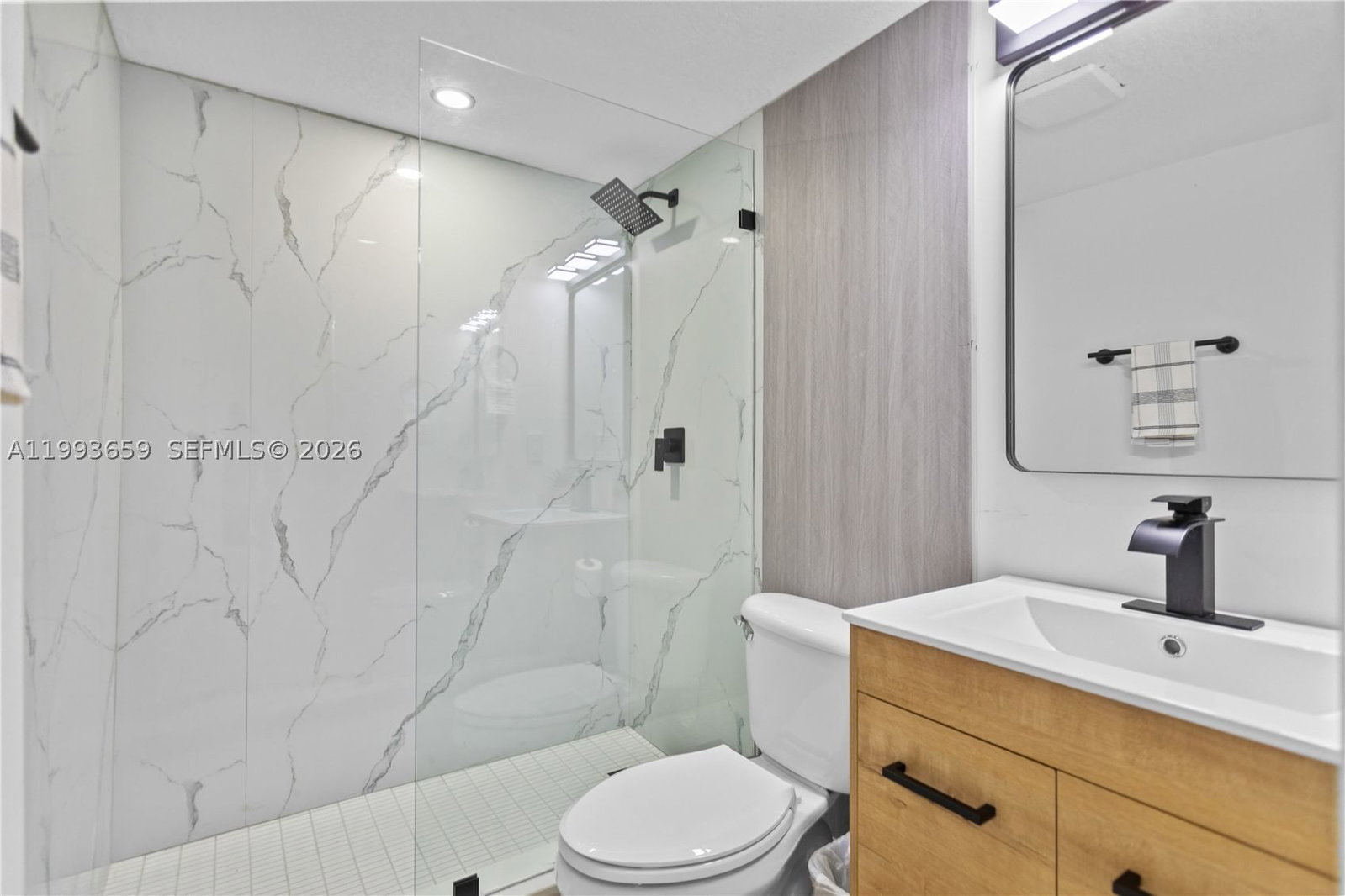 Real estate property located at 171 13th St, Miami-dade, Hialeah 7th Addn, Hialeah, FL