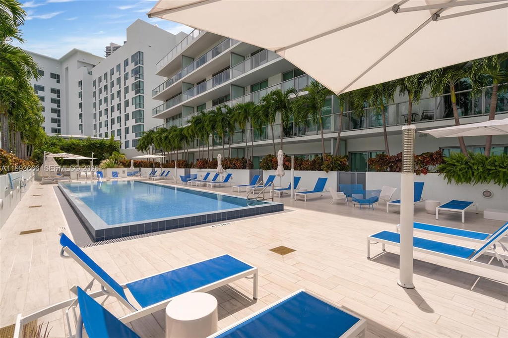 Real estate property located at 1600 1st Ave #711, Miami-dade, Le Parc At Brickell Condo, Miami, FL