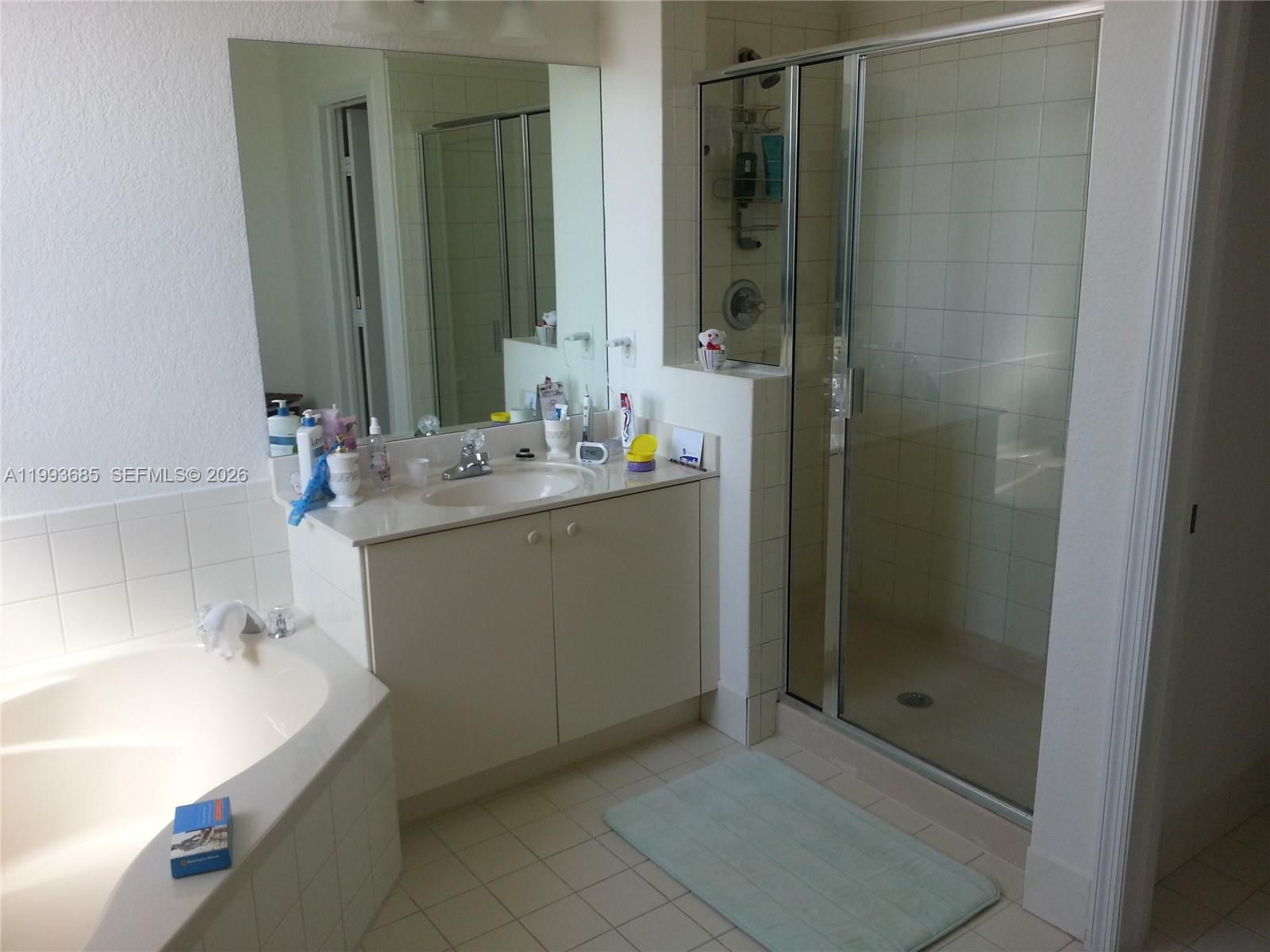 Real estate property located at 11050 86th Ter ., Miami-dade, Islands At Doral Townhome, Doral, FL