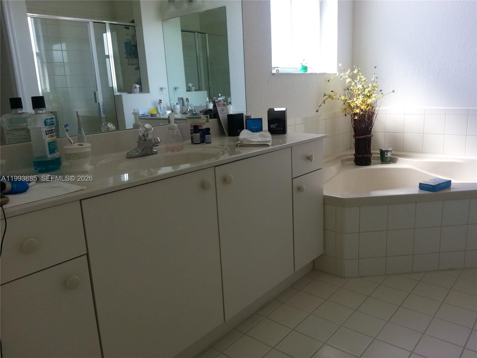 Real estate property located at 11050 86th Ter ., Miami-dade, Islands At Doral Townhome, Doral, FL