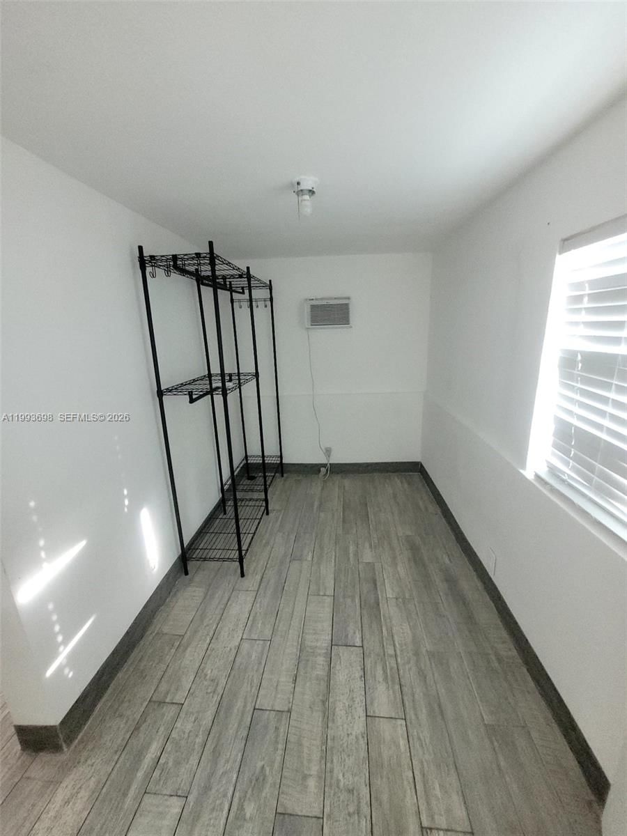 Real estate property located at 5720 Miami Pl, Miami-dade, Dixie Highway Track, Miami, FL