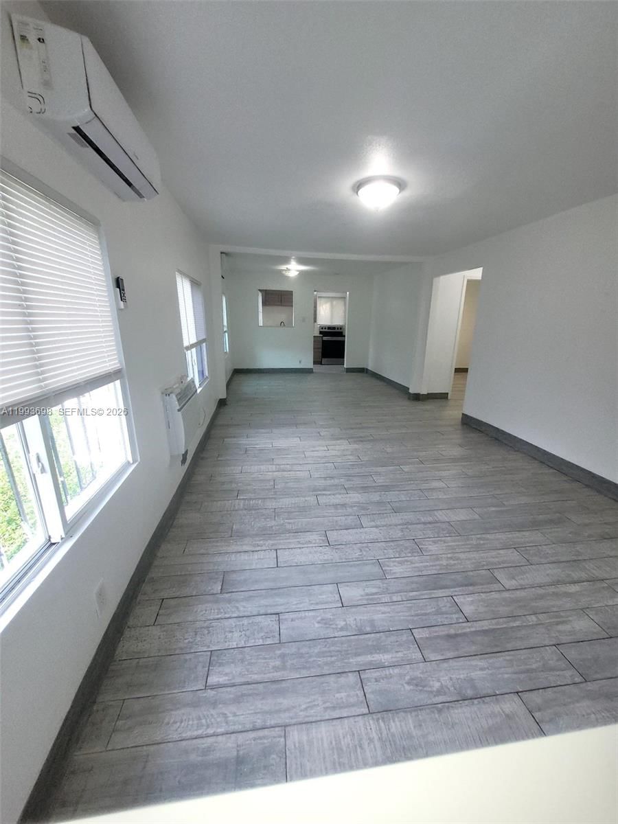 Real estate property located at 5720 Miami Pl, Miami-dade, Dixie Highway Track, Miami, FL