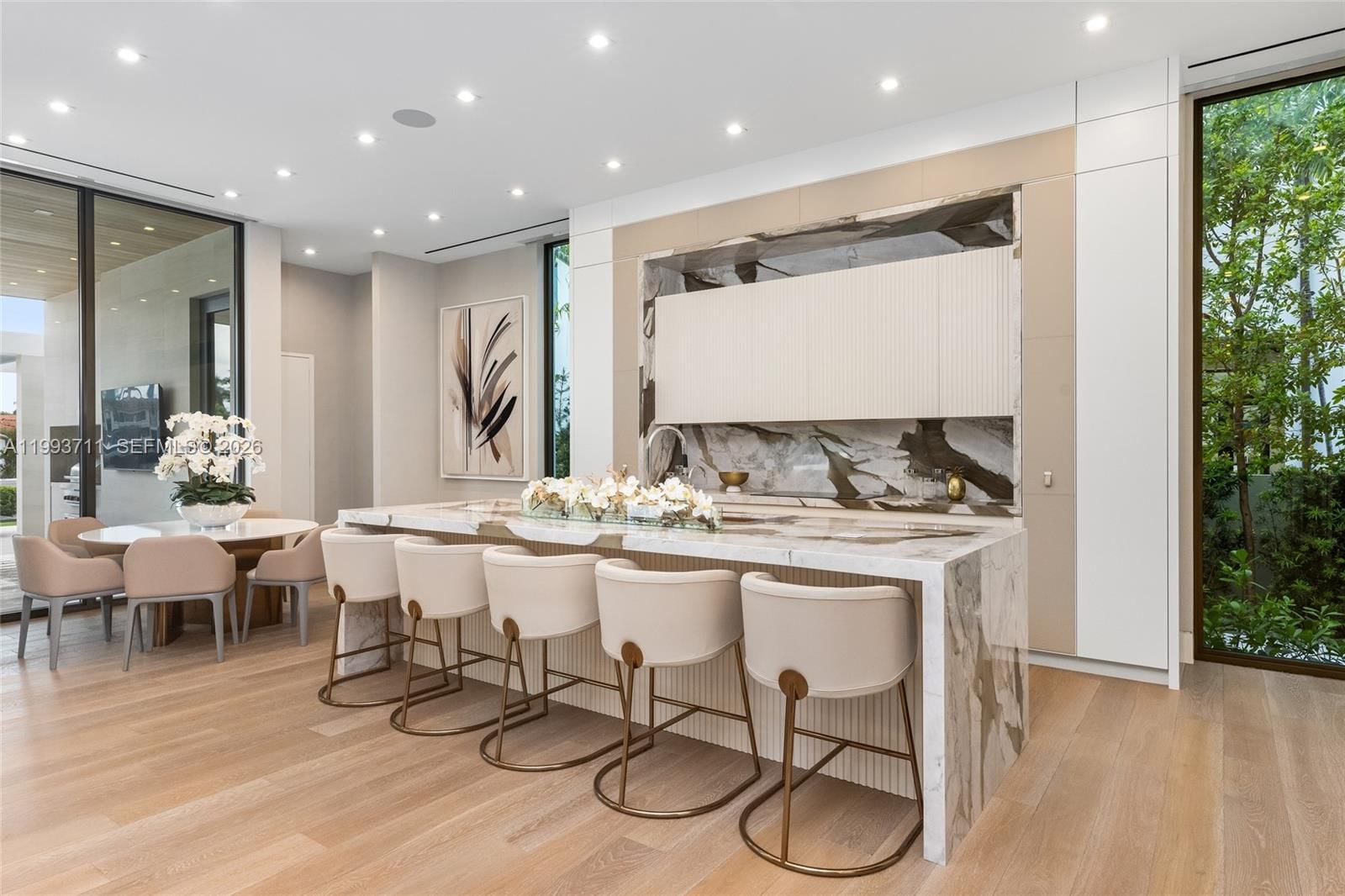 Real estate property located at 2560 Del Lago Dr, Broward, Del Lago Isle, Fort Lauderdale, FL