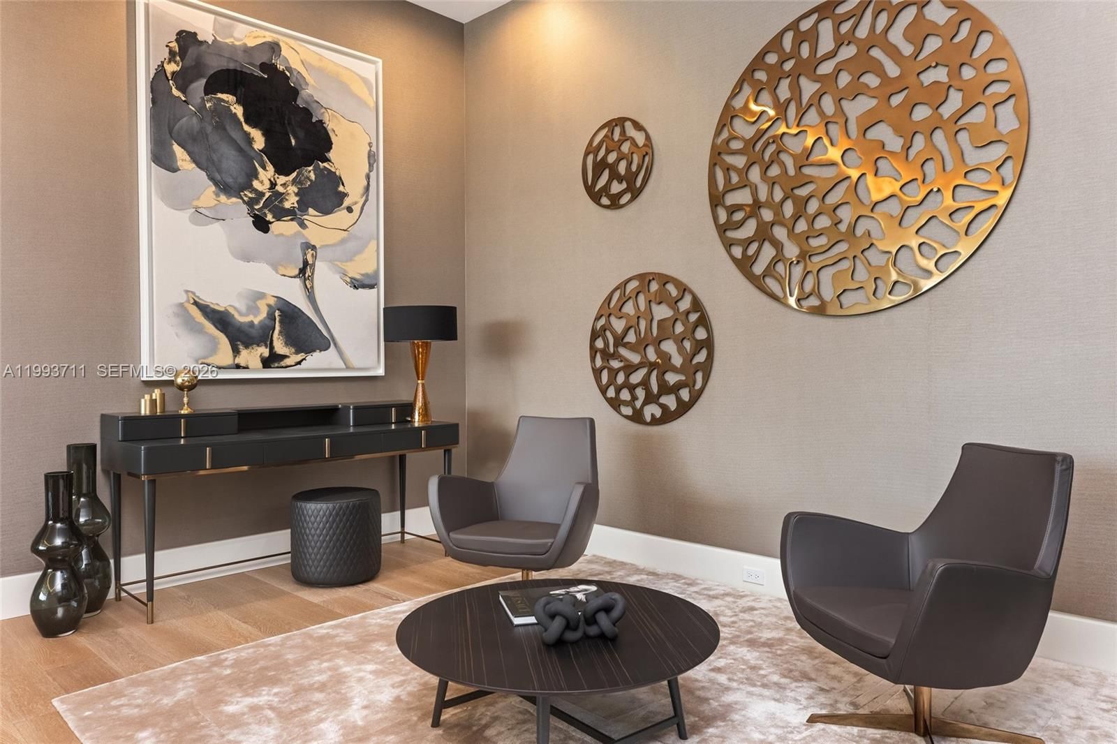 Real estate property located at 2560 Del Lago Dr, Broward, Del Lago Isle, Fort Lauderdale, FL