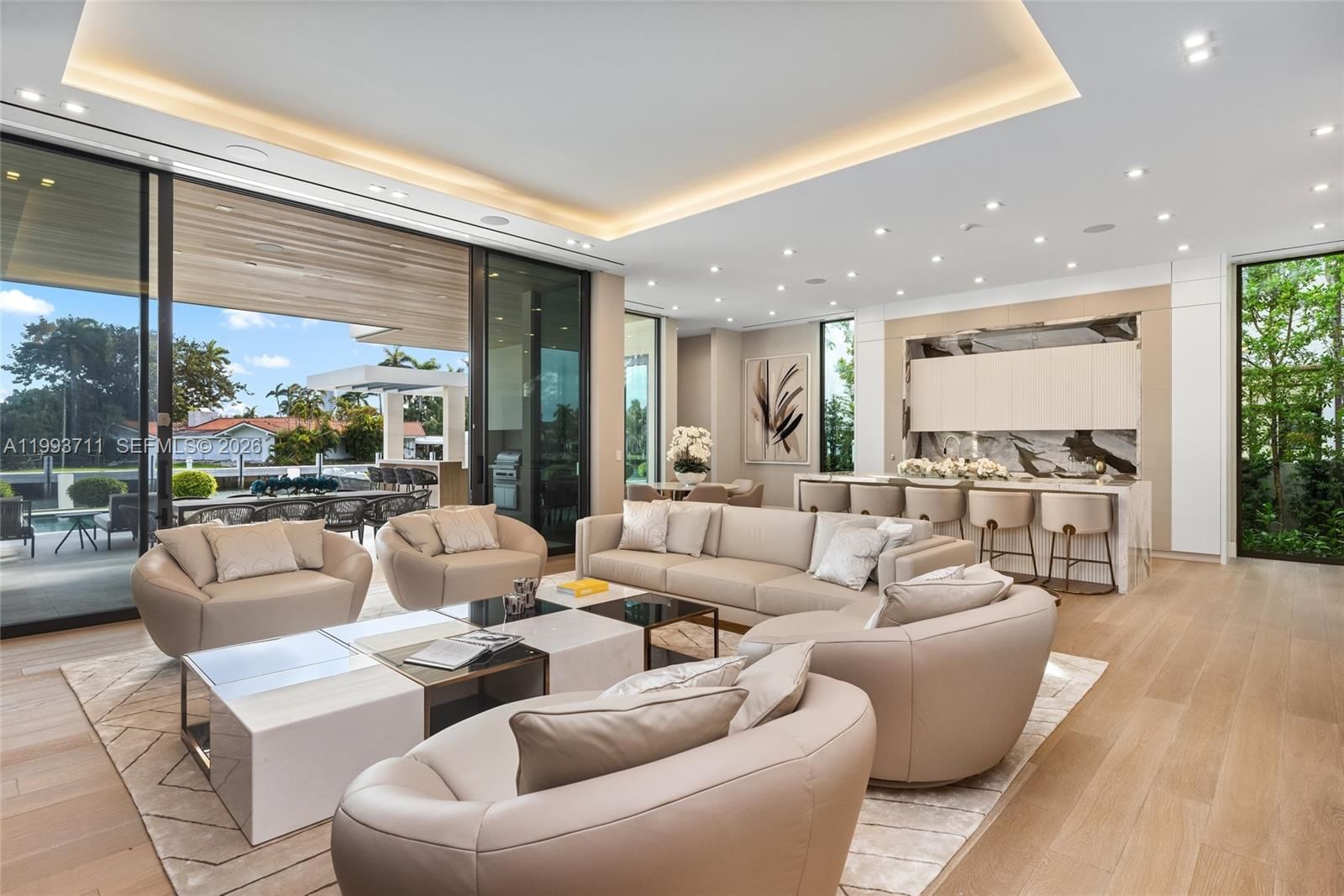 Real estate property located at 2560 Del Lago Dr, Broward, Del Lago Isle, Fort Lauderdale, FL