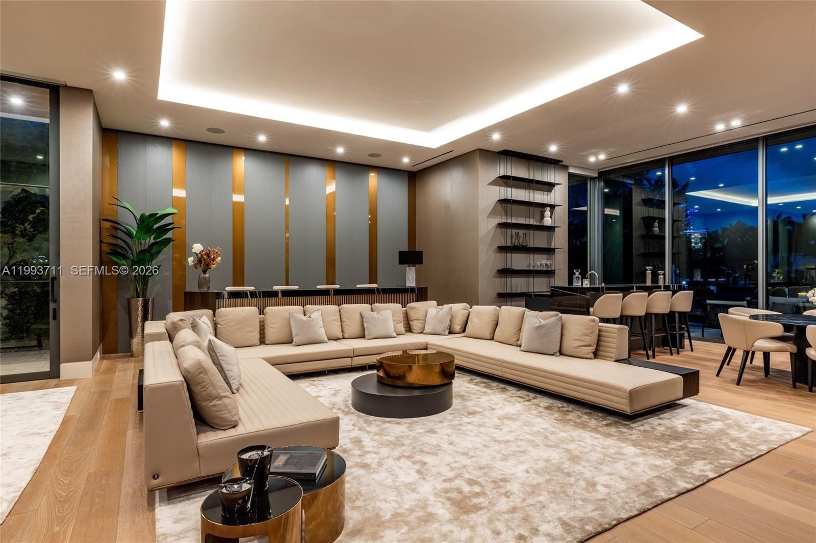 Real estate property located at 2560 Del Lago Dr, Broward, Del Lago Isle, Fort Lauderdale, FL