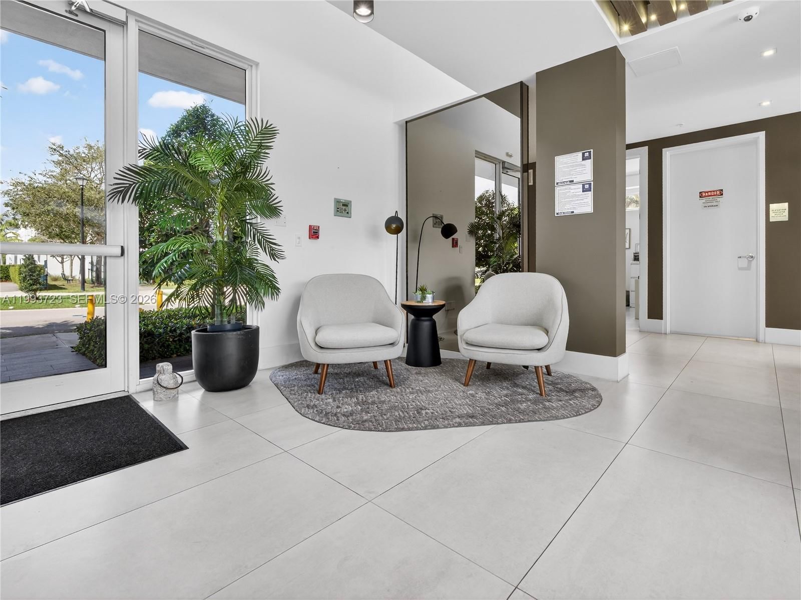 Real estate property located at 7159 102nd Place, Miami-dade, Neovita, Doral, FL