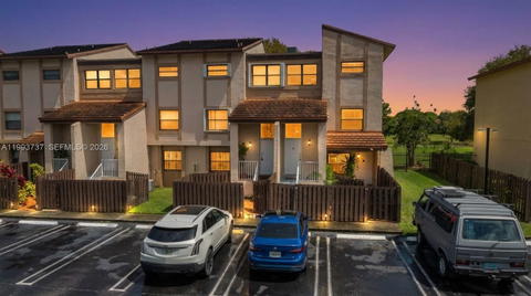 Real estate property located at 425 Park Dr #12, Miami-dade, Indian Summer Village Ii, Miami, FL