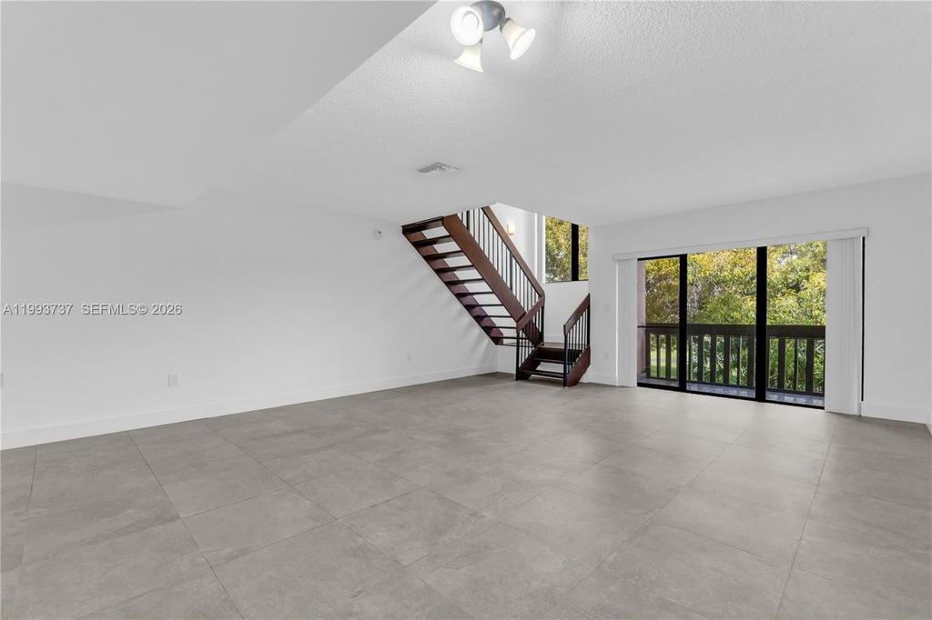 Real estate property located at 425 Park Dr #12, Miami-dade, Indian Summer Village Ii, Miami, FL