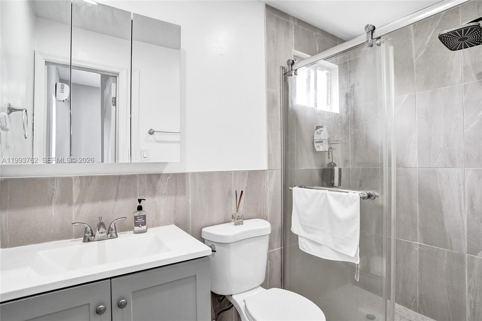 Real estate property located at 1001 148th St, Miami-dade, Biscayne Gardens Sec F Pt, Miami, FL