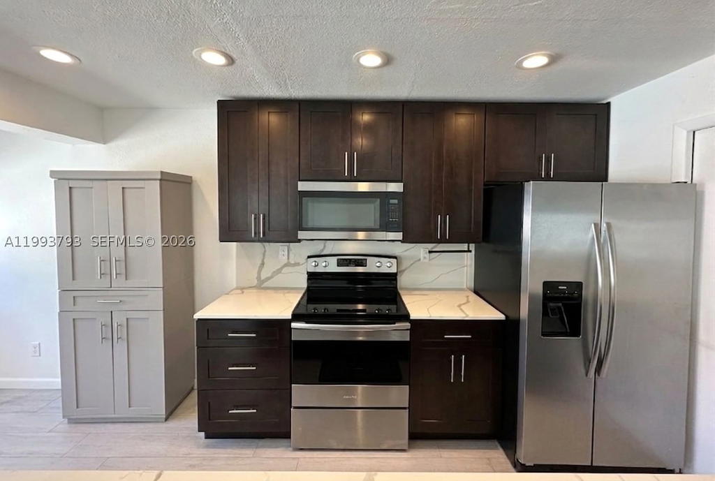 Real estate property located at 10359 209th Ln, Miami-dade, Cutler Creek Club Sec 2, Cutler Bay, FL