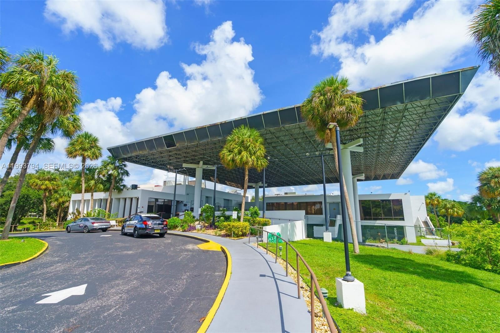 Real estate property located at 3801 Environ Blvd #116, Broward, Condominium 2 Of Environ, Lauderhill, FL