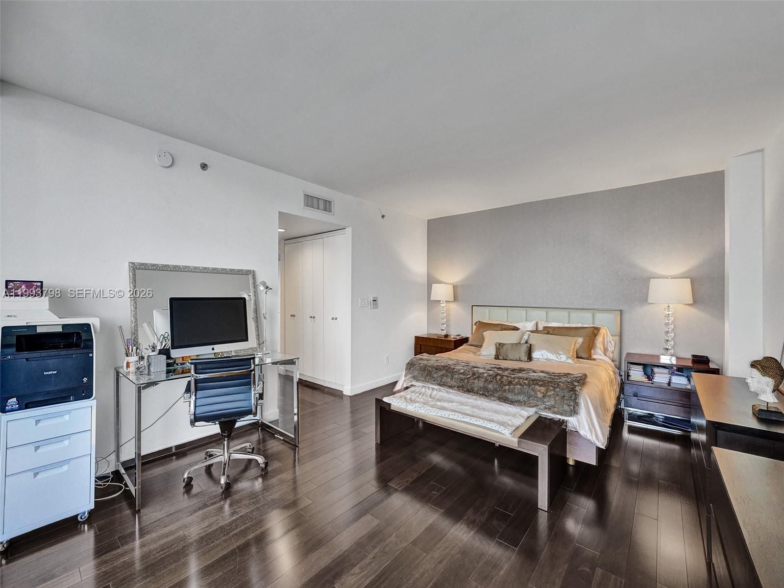 Real estate property located at 7000 Island Blvd #1207, Miami-dade, 7000 Isl Blvd Williams Is, Aventura, FL