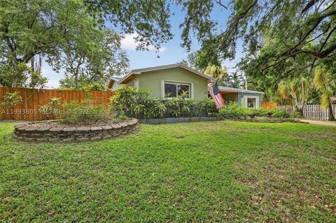 Real estate property located at 2006 38th Ave, Broward, Hollywood Hills, Hollywood, FL