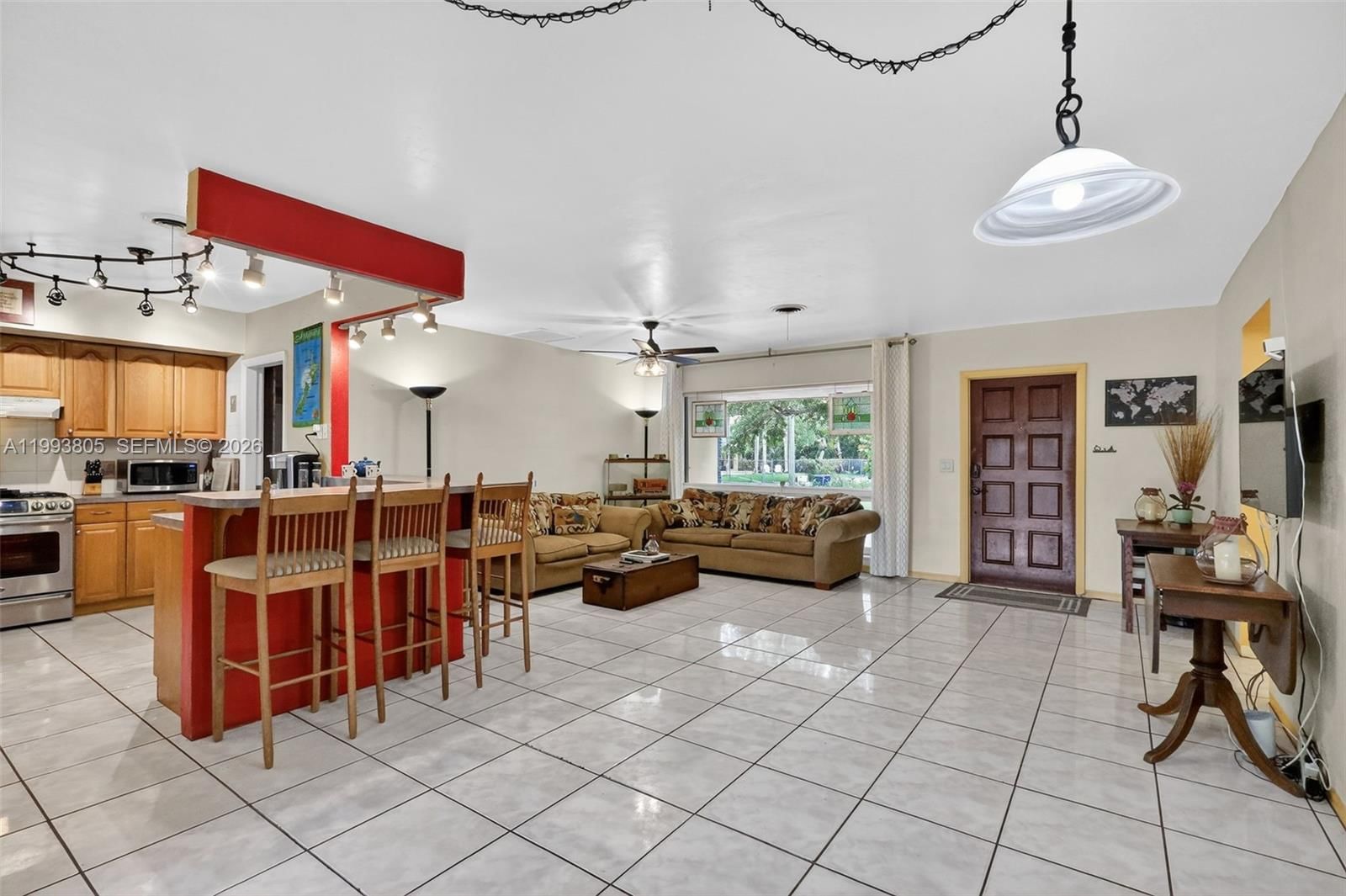 Real estate property located at 2006 38th Ave, Broward, Hollywood Hills, Hollywood, FL