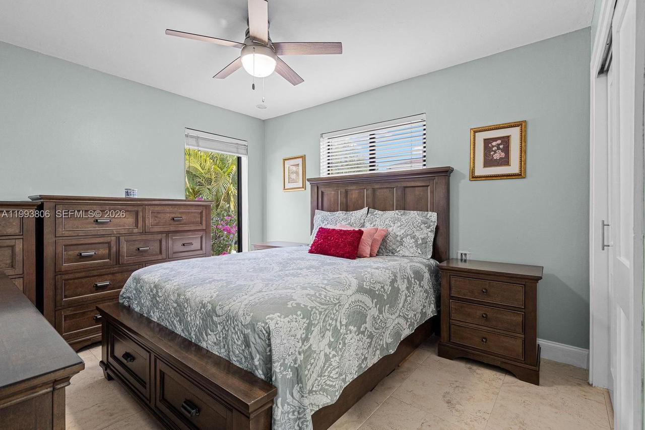 Real estate property located at 9420 192nd Dr, Miami-dade, Whispering Pines Est Sec, Cutler Bay, FL