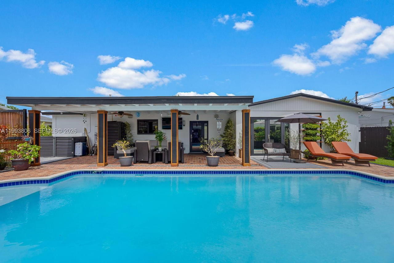 Real estate property located at 9420 192nd Dr, Miami-dade, Whispering Pines Est Sec, Cutler Bay, FL