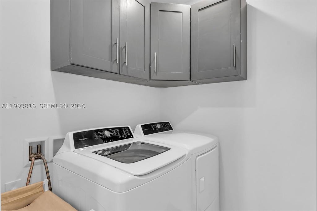 Real estate property located at 2025 Arch Creek Dr, Miami-dade, Keystone Point, North Miami, FL