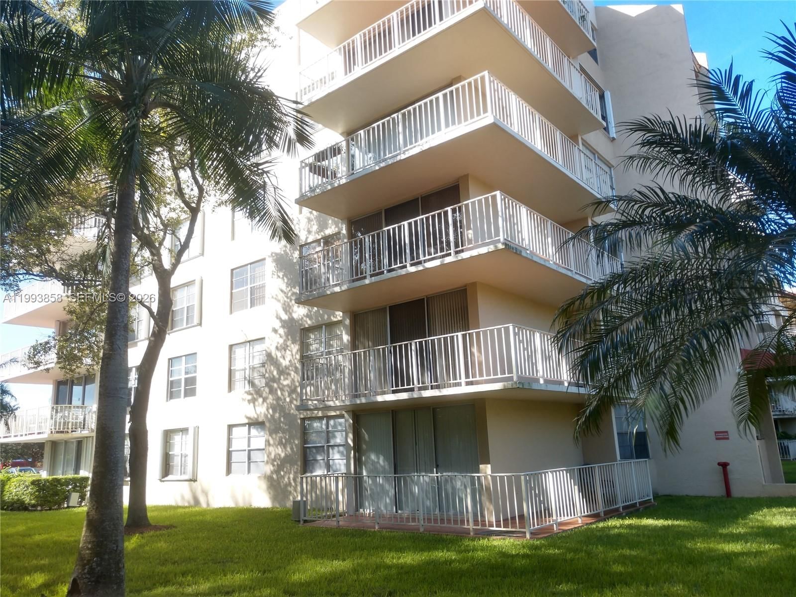 Real estate property located at 13100 92nd Ave A-112, Miami-dade, Village At The Falls, Miami, FL
