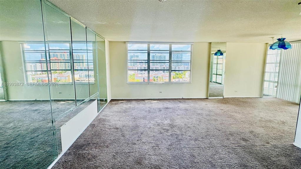 Real estate property located at 230 174th St #1518, Miami-dade, Winston Tower 300 Condo, Sunny Isles Beach, FL