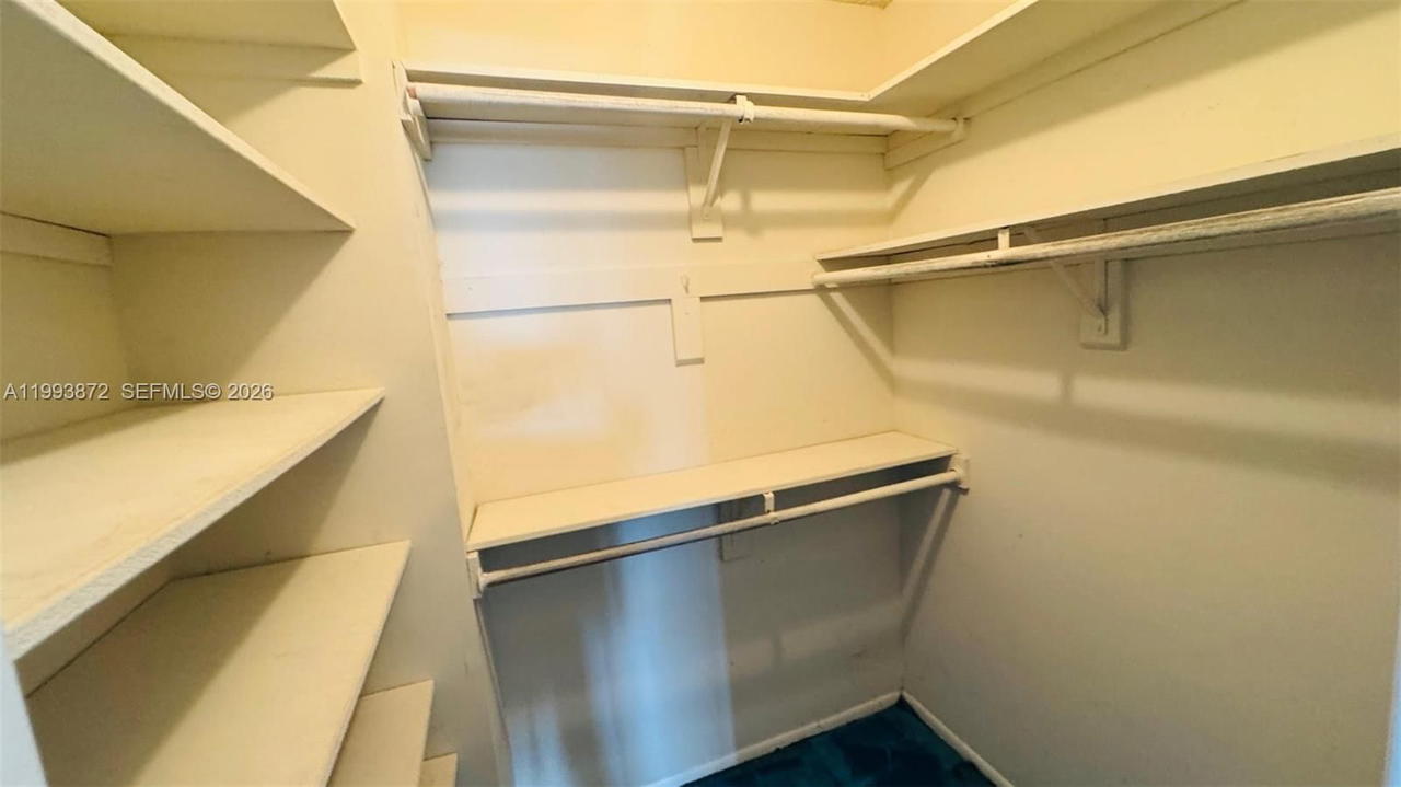 Real estate property located at 230 174th St #1518, Miami-dade, Winston Tower 300 Condo, Sunny Isles Beach, FL