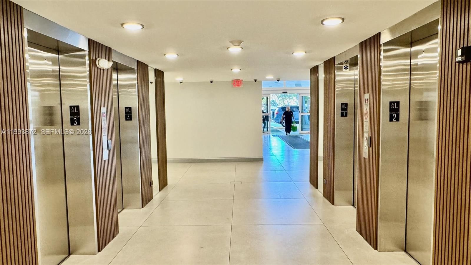 Real estate property located at 230 174th St #1518, Miami-dade, Winston Tower 300 Condo, Sunny Isles Beach, FL