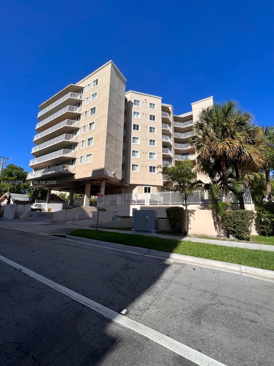 Real estate property located at 102 6th ave #508, Miami-dade, The Citadel Condo, Miami, FL