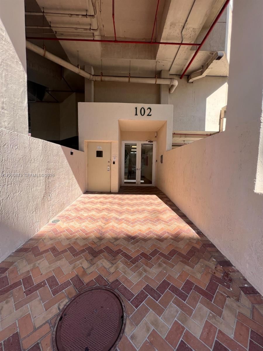 Real estate property located at 102 6th ave #508, Miami-dade, The Citadel Condo, Miami, FL