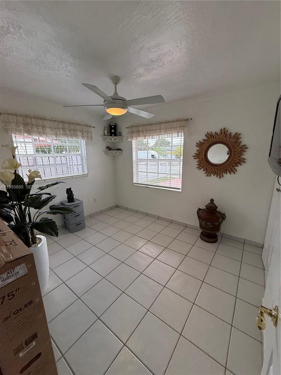 Real estate property located at 5223 168th Ter, Miami-dade, Carol City Palmetto Park, Miami Gardens, FL