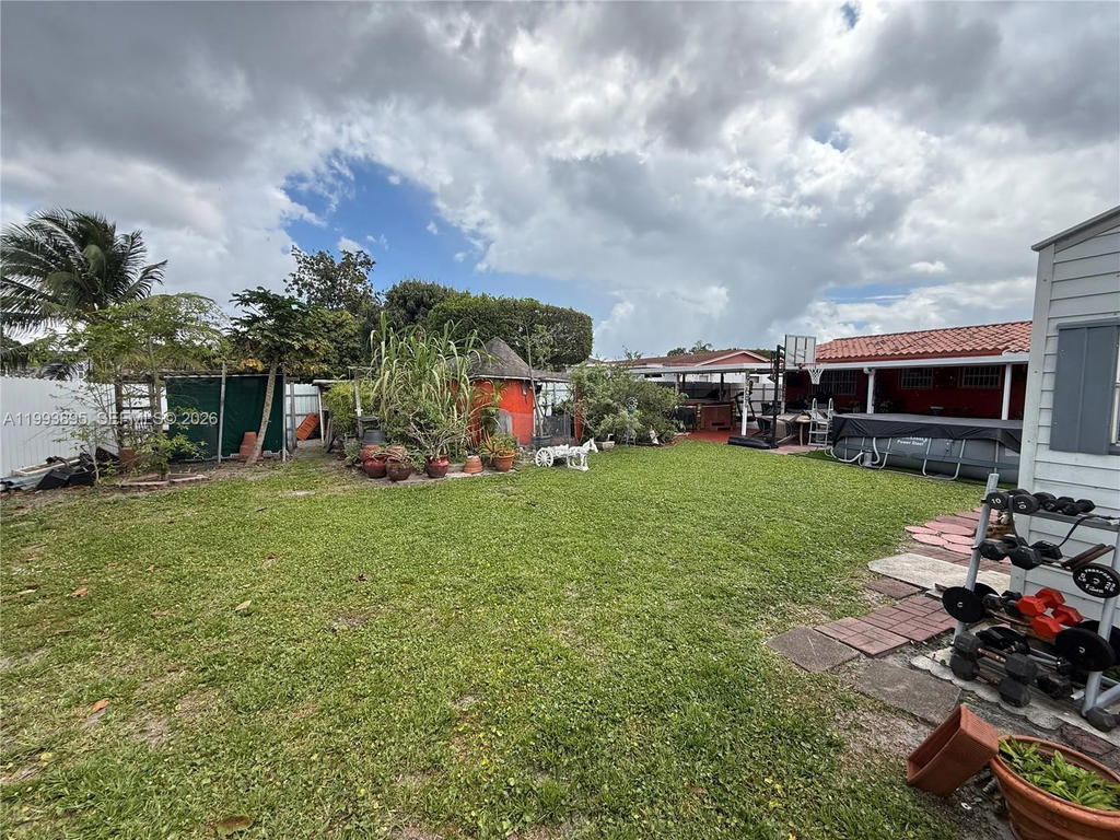 Real estate property located at 5223 168th Ter, Miami-dade, Carol City Palmetto Park, Miami Gardens, FL