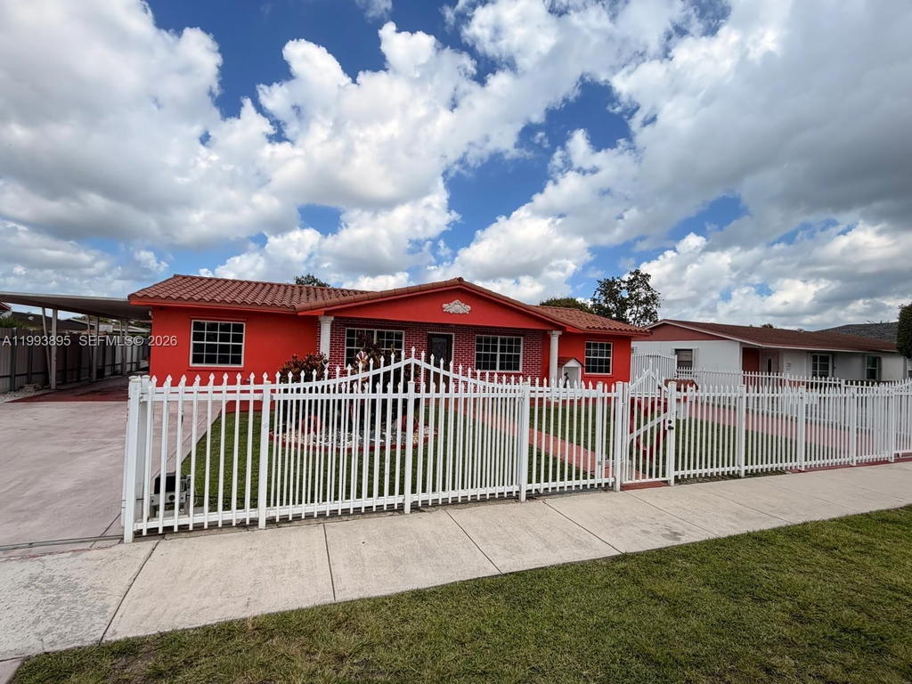 Real estate property located at 5223 168th Ter, Miami-dade, Carol City Palmetto Park, Miami Gardens, FL