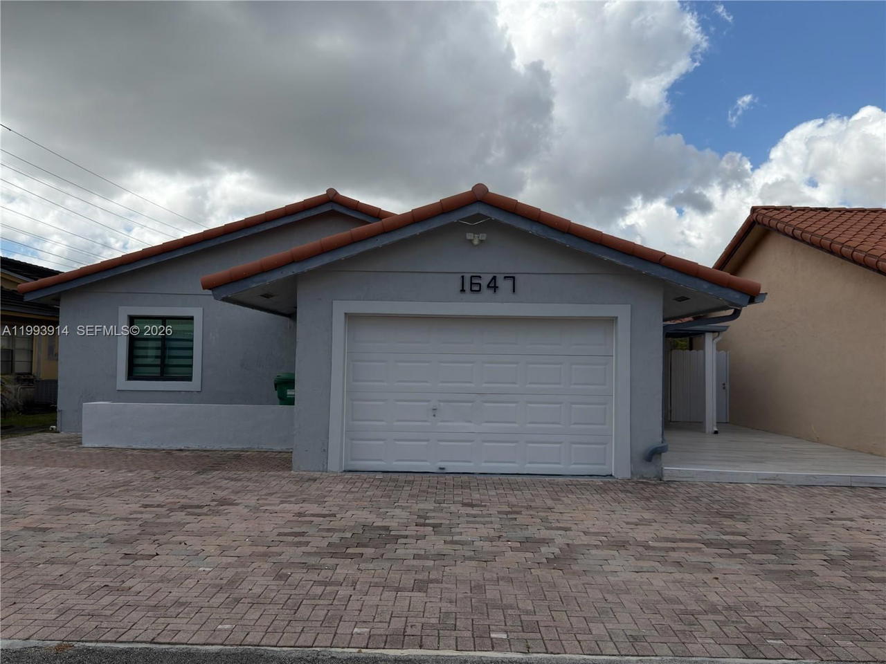 Real estate property located at 1647 136th Pl, Miami-dade, Tamiami Lakes Sec 3, Miami, FL