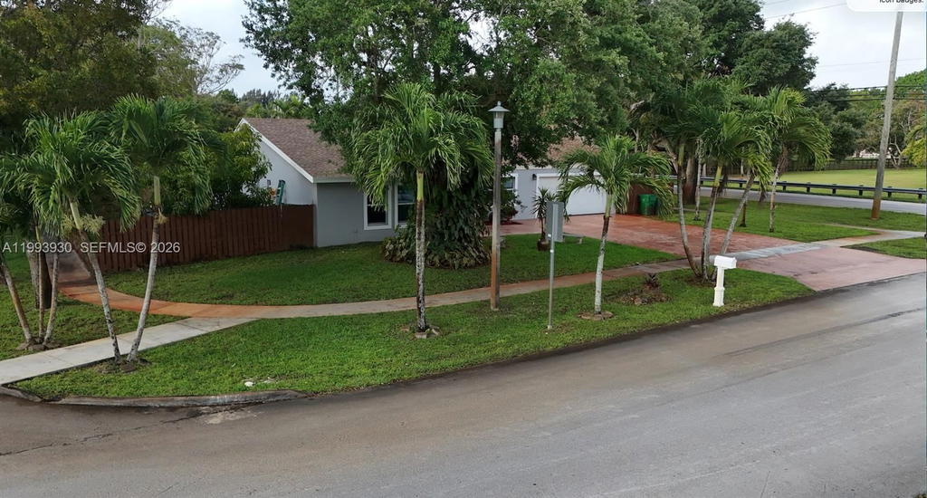 Real estate property located at 10550 51st St, Broward, Guardian Estates, Cooper City, FL