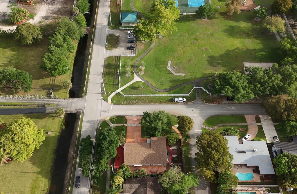 Real estate property located at 10550 51st St, Broward, Guardian Estates, Cooper City, FL